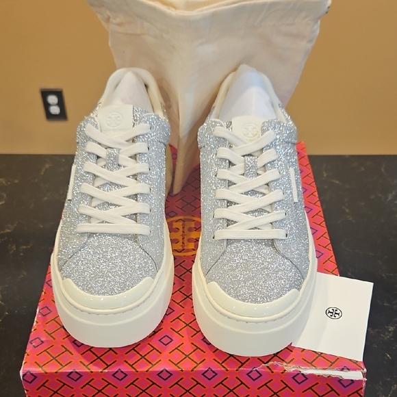 Tory Burch Sneakers